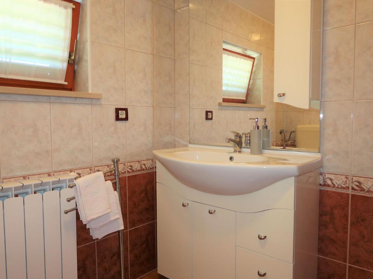 Holiday Home Andrea - Lbn415 By Interhome ลาบิน ภายนอก รูปภาพ
